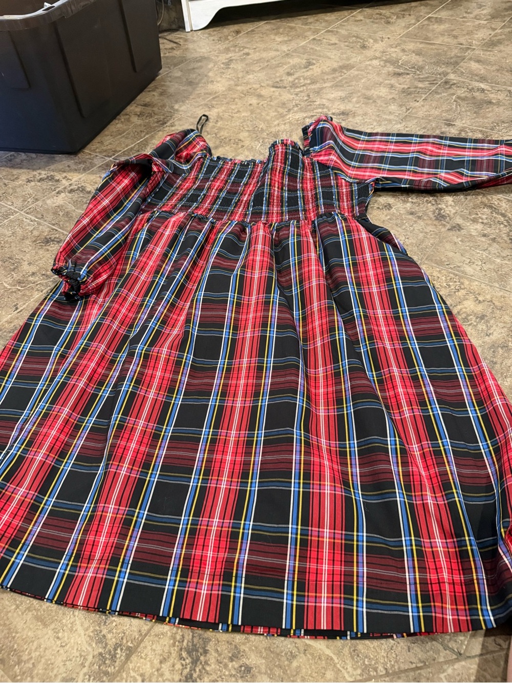 🍕NWOT Red Plaid Long Sleeve Smocked Waist Dress